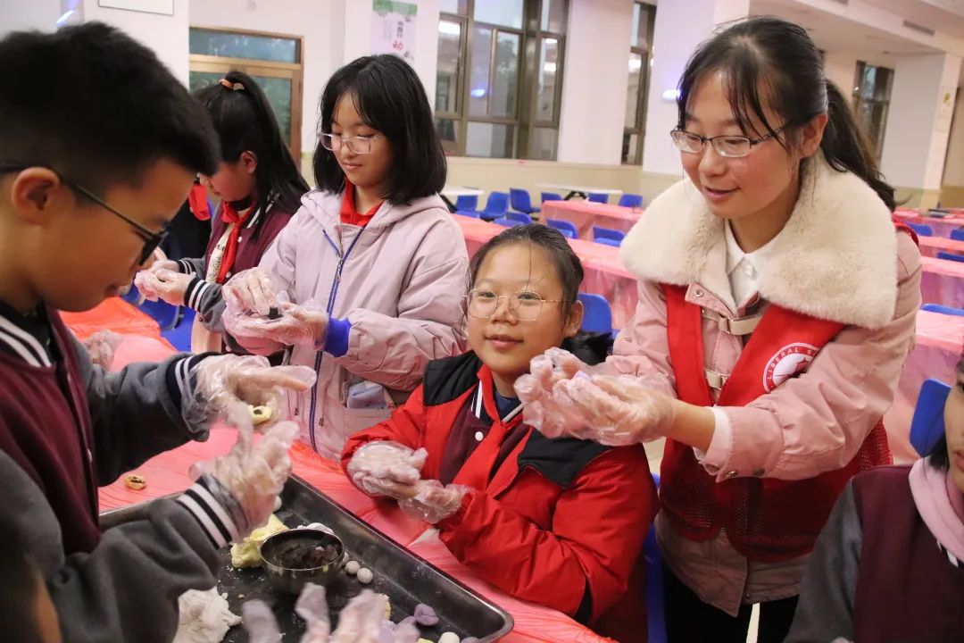 博雅學校丨情暖冬至溢校園，不忘初心送溫暖